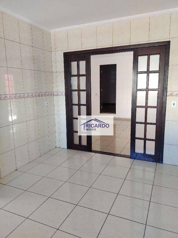 Sobrado à venda com 4 quartos, 350m² - Foto 19