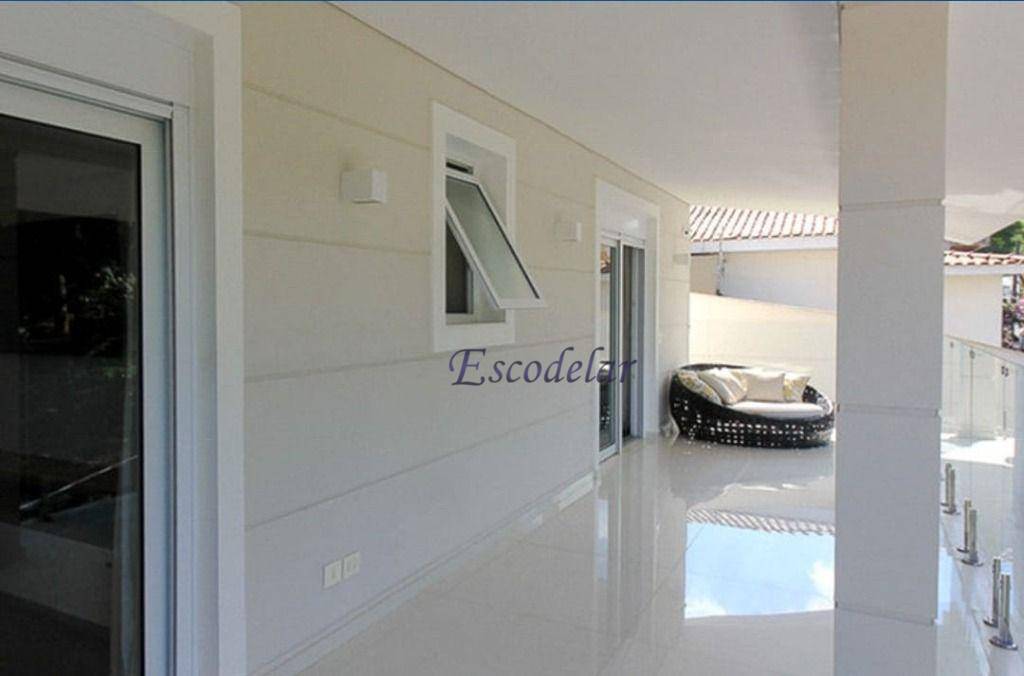 Sobrado à venda com 3 quartos, 600m² - Foto 28