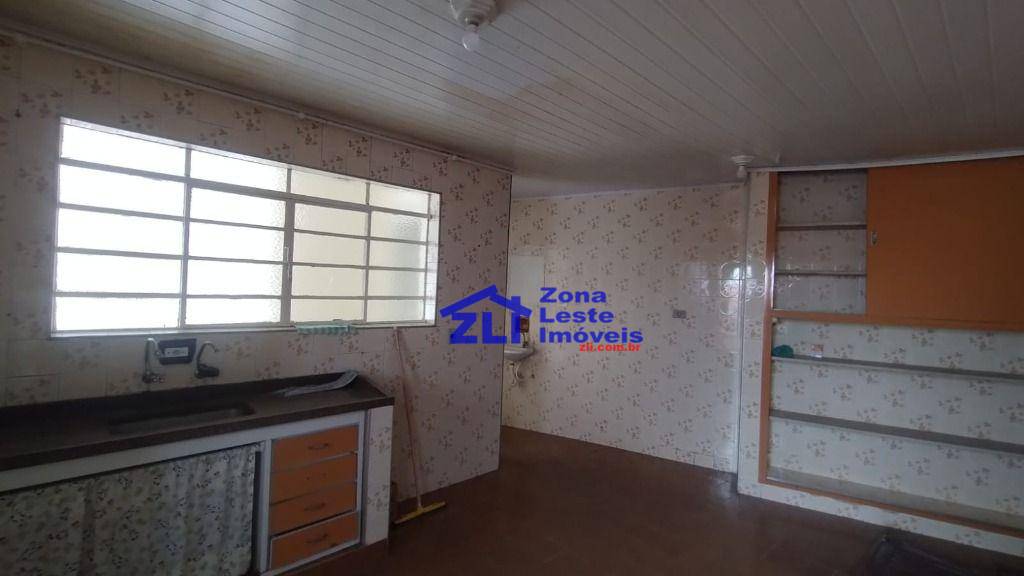 Casa à venda e aluguel com 3 quartos, 102m² - Foto 24