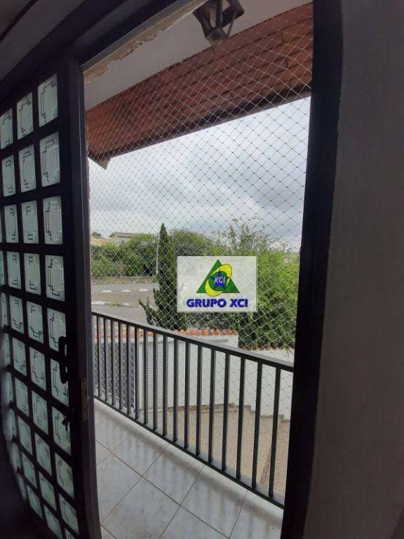 Casa à venda com 3 quartos, 140m² - Foto 10