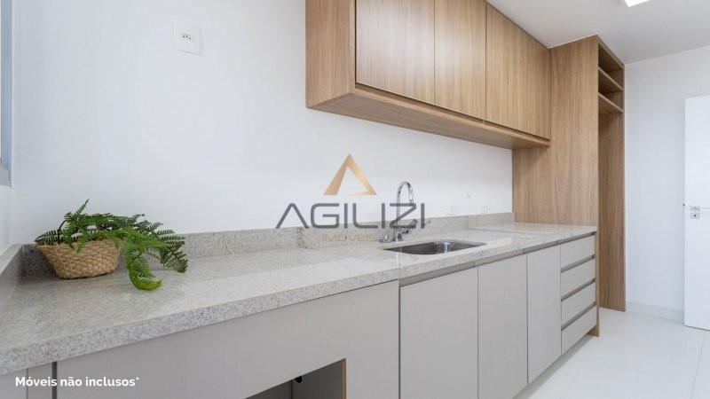 Apartamento à venda com 2 quartos, 66m² - Foto 17