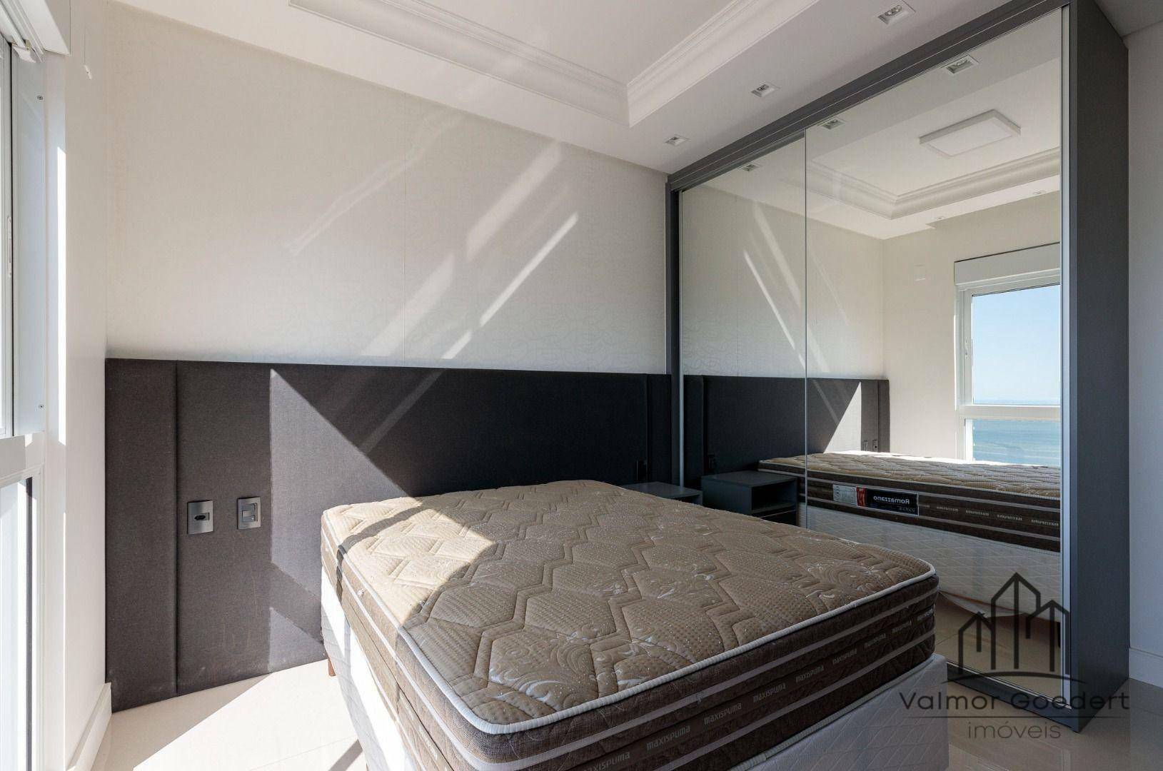 Apartamento à venda com 4 quartos, 167m² - Foto 30