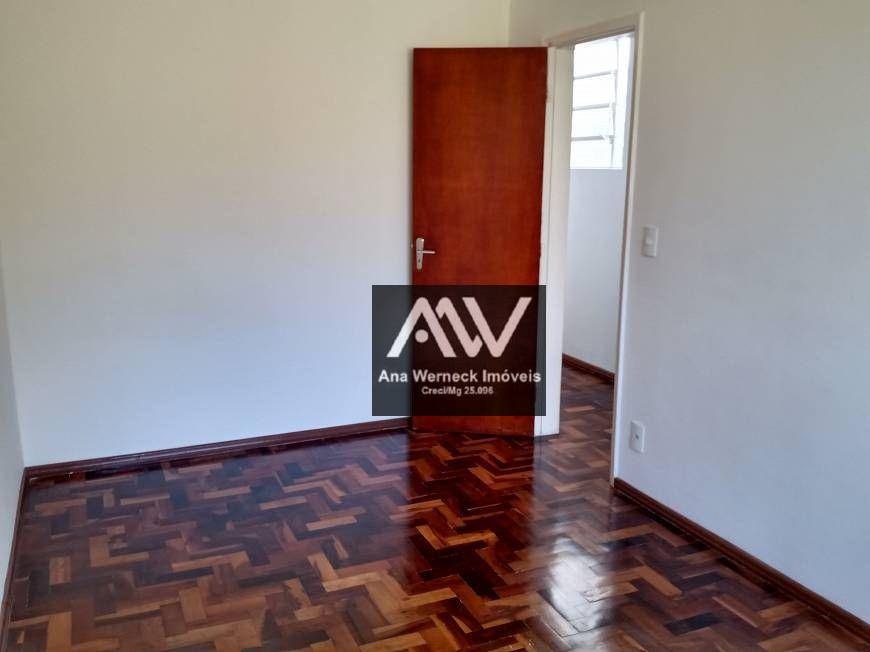 Apartamento à venda com 2 quartos, 75m² - Foto 12