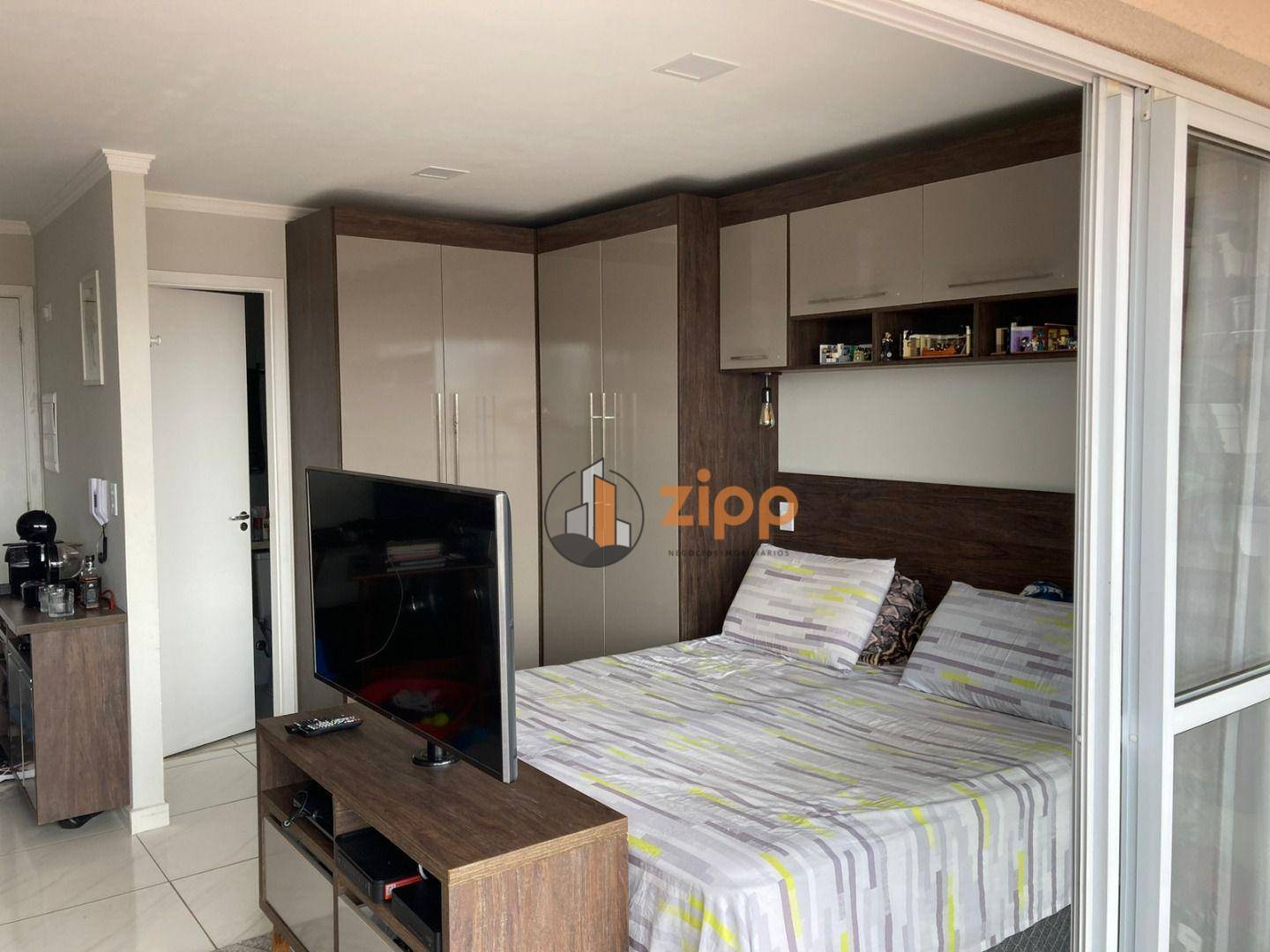 Apartamento à venda com 1 quarto, 32m² - Foto 16