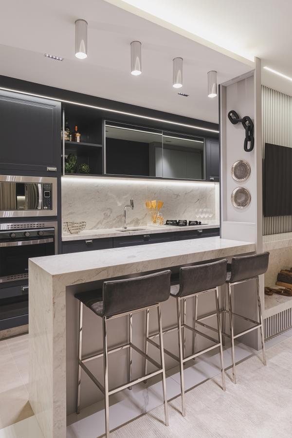 Apartamento à venda com 3 quartos, 99m² - Foto 42