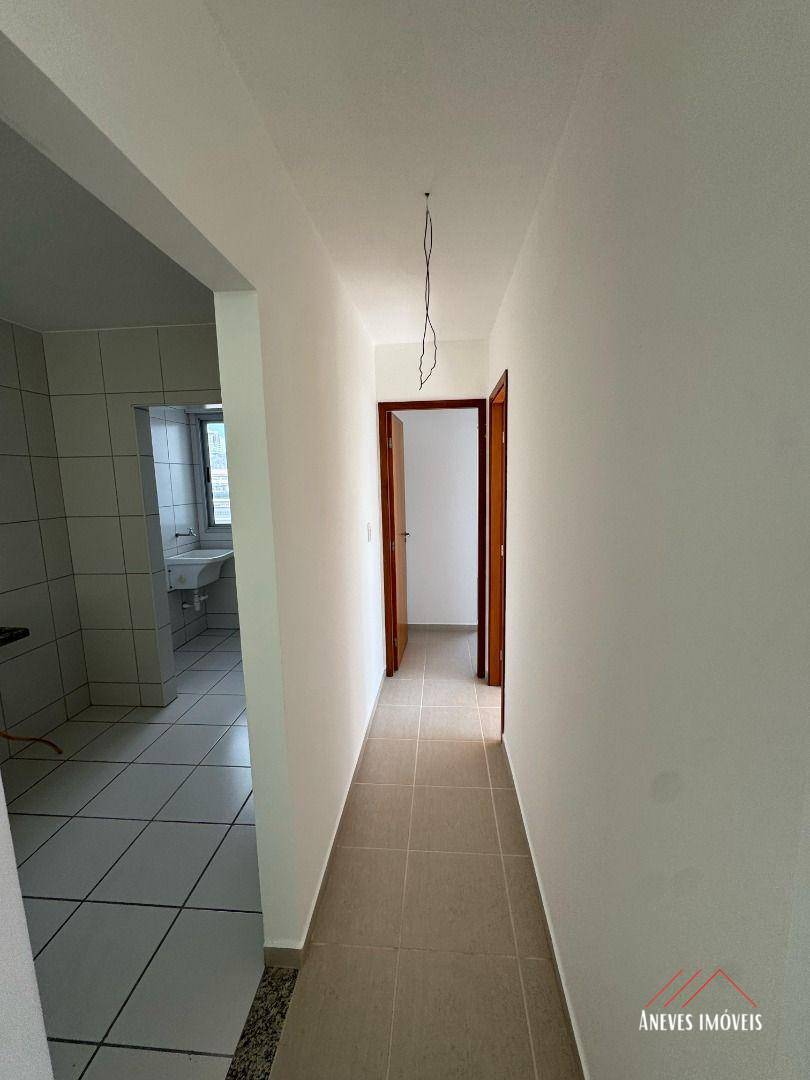 Apartamento à venda com 2 quartos, 65m² - Foto 5