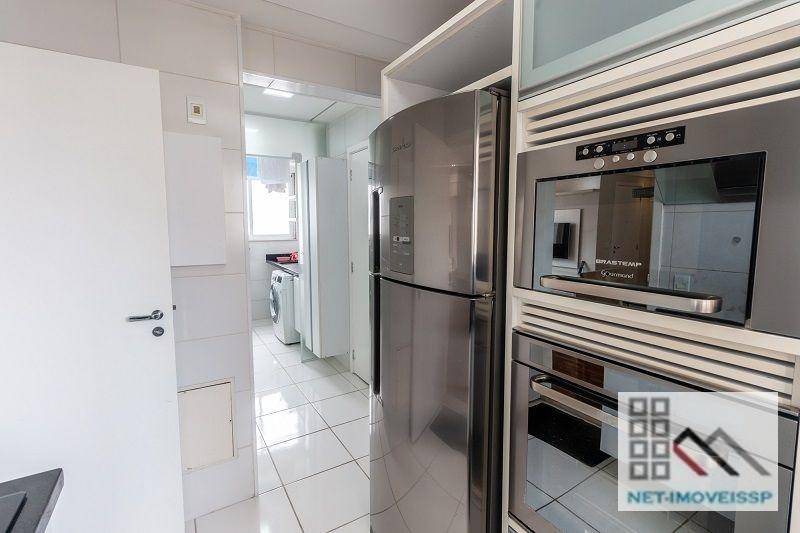 Apartamento à venda com 3 quartos, 202m² - Foto 21