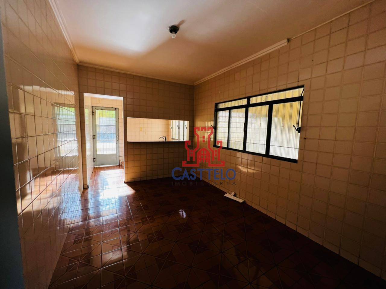 Casa à venda com 5 quartos, 110m² - Foto 6