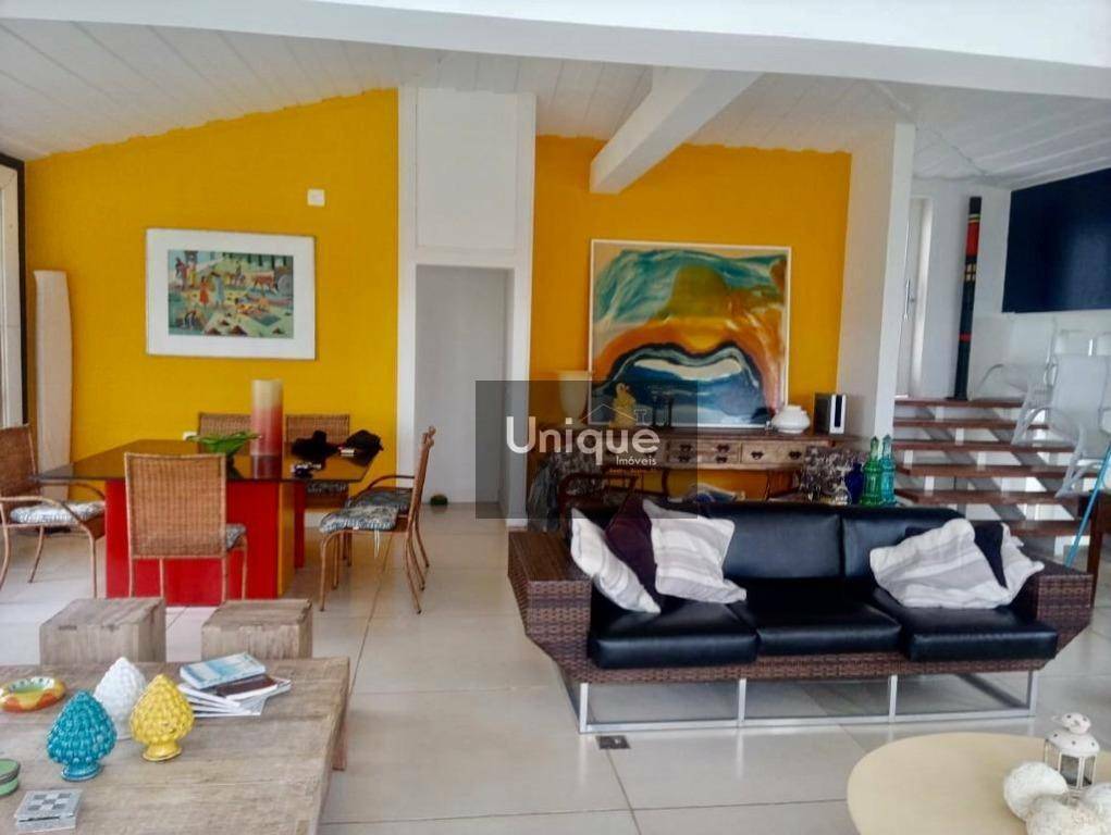 Casa de Condomínio à venda com 4 quartos, 200m² - Foto 5