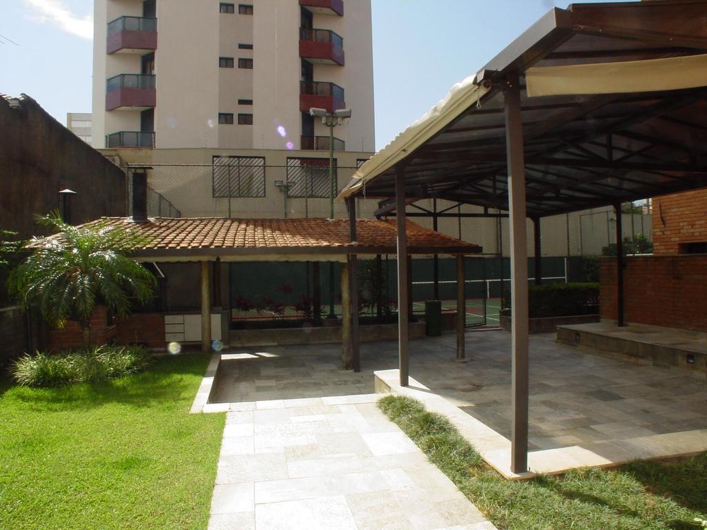 Apartamento à venda com 4 quartos, 240m² - Foto 4