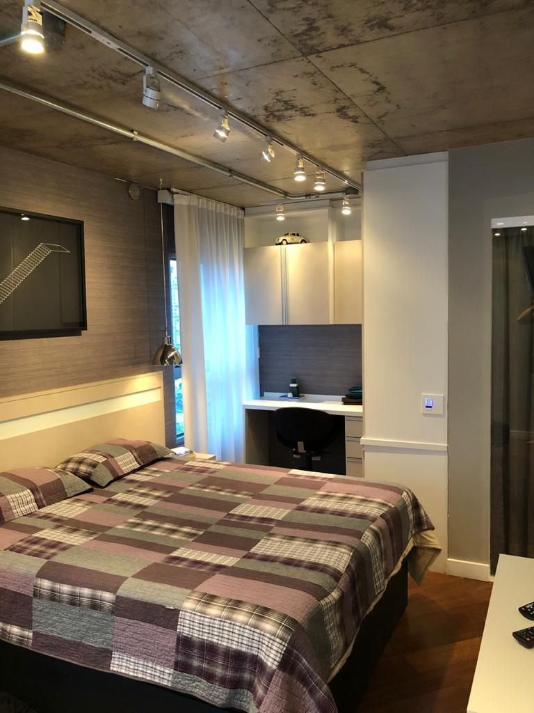 Apartamento à venda com 1 quarto, 70m² - Foto 11