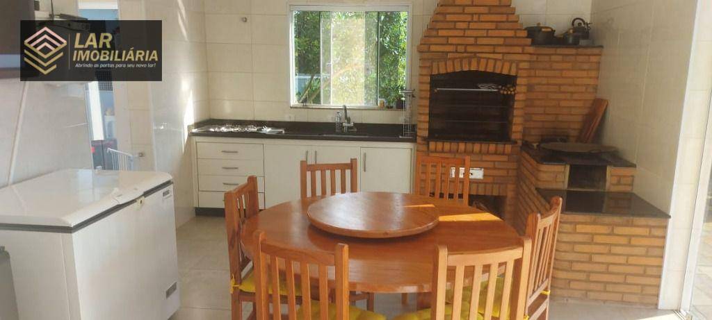 Casa de Condomínio à venda e aluguel com 3 quartos, 174m² - Foto 19
