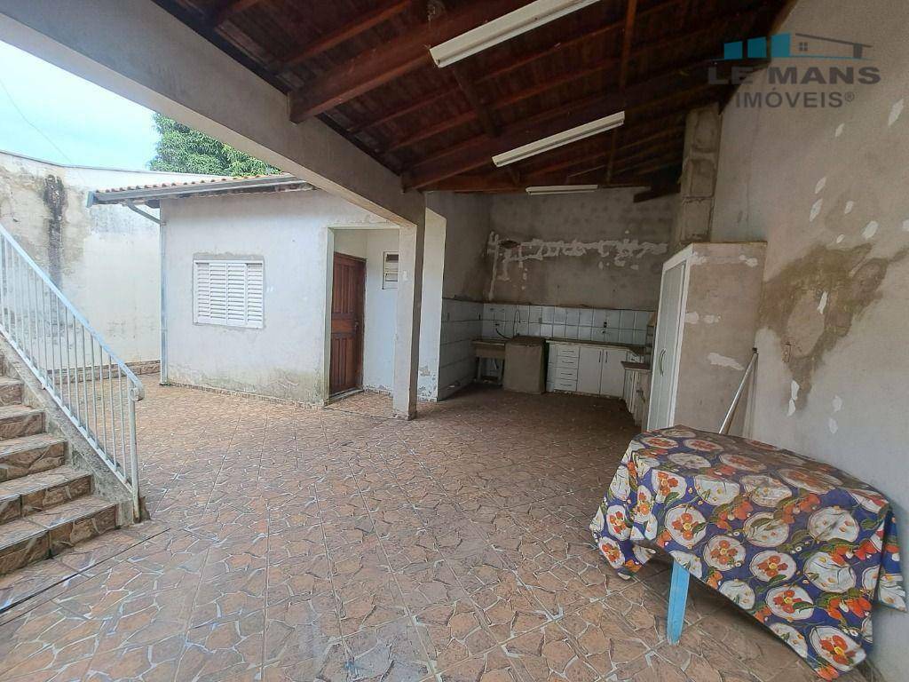 Casa à venda com 3 quartos, 174m² - Foto 17