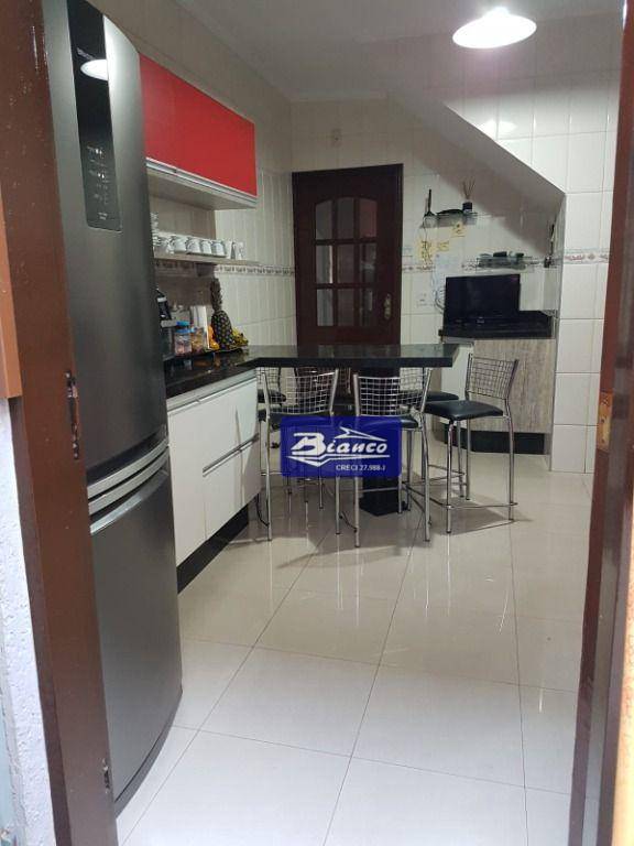 Sobrado à venda com 3 quartos, 102m² - Foto 10