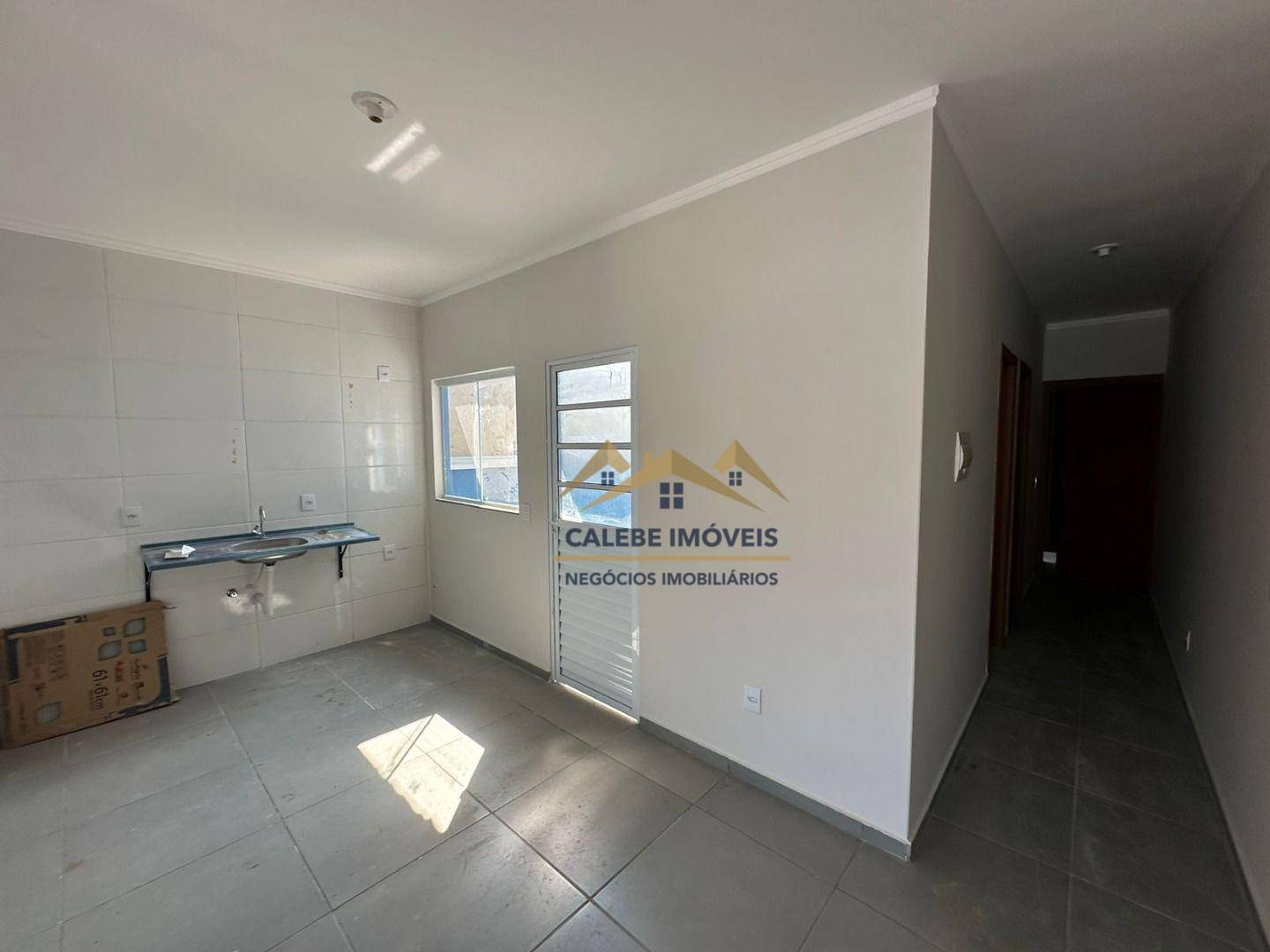 Casa à venda com 2 quartos, 65m² - Foto 5