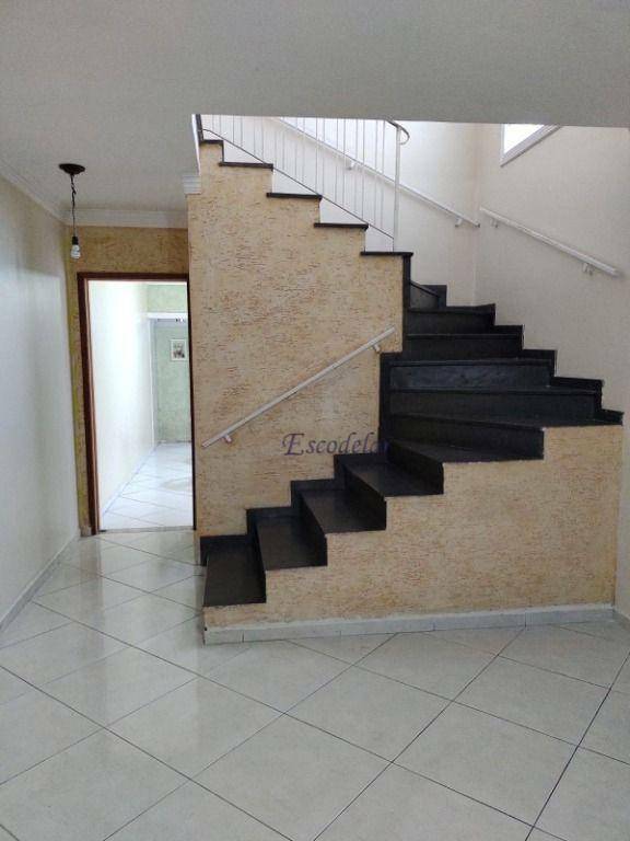 Sobrado à venda com 3 quartos, 410m² - Foto 1