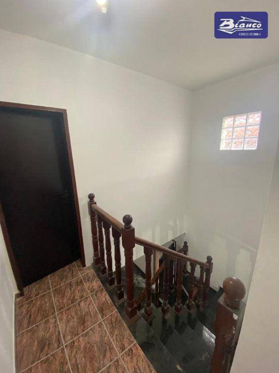 Sobrado à venda com 3 quartos, 180m² - Foto 29