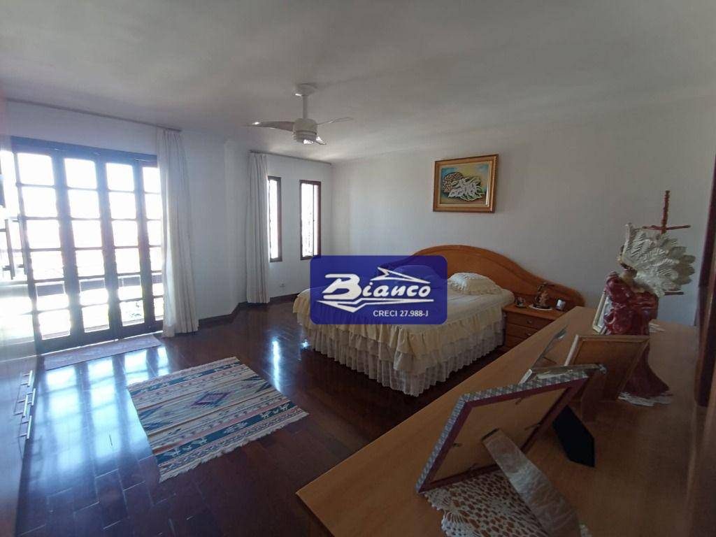 Sobrado à venda com 4 quartos, 207m² - Foto 27