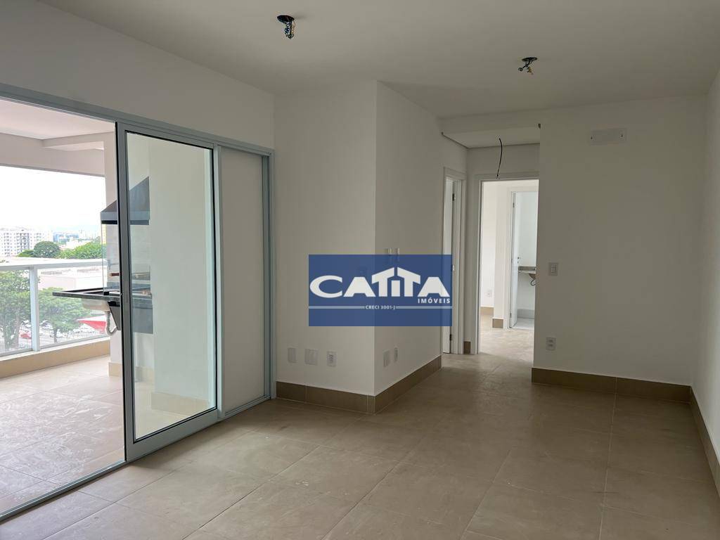 Apartamento à venda com 2 quartos, 67m² - Foto 13