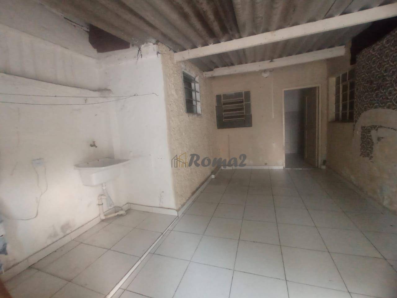 Casa para alugar com 1 quarto, 120M2 - Foto 1