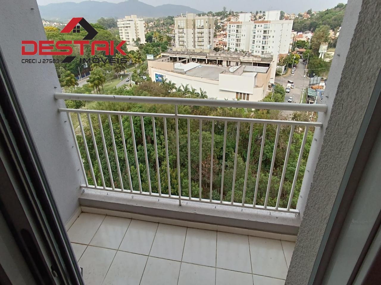 Apartamento para alugar com 3 quartos, 71m² - Foto 2