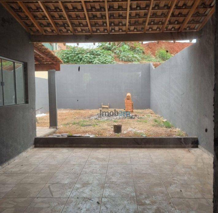 Casa à venda com 2 quartos, 109m² - Foto 21