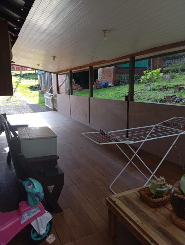 Casa à venda com 2 quartos, 56m² - Foto 5