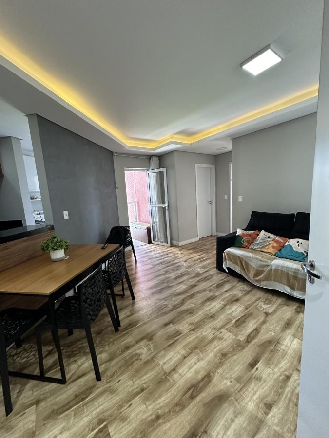 Apartamento à venda com 2 quartos, 63m² - Foto 7