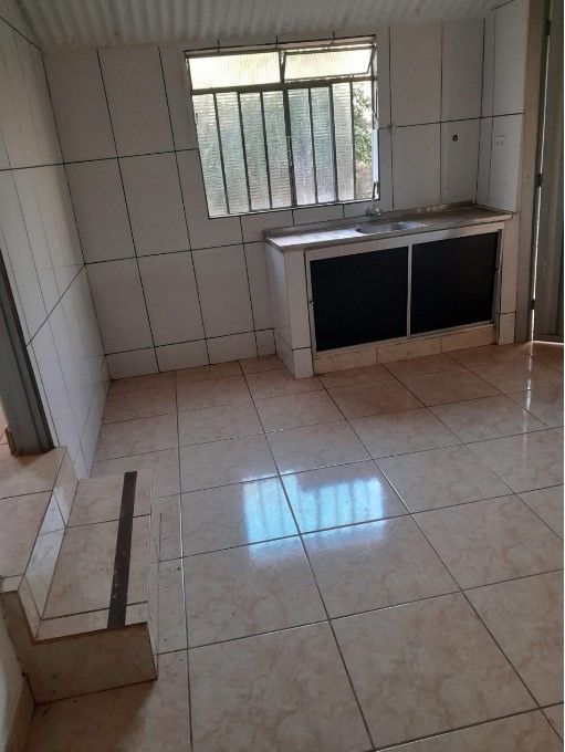 Casa à venda com 2 quartos, 372M2 - Foto 4