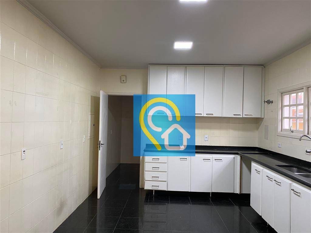 Casa de Condomínio para alugar com 4 quartos, 395m² - Foto 6