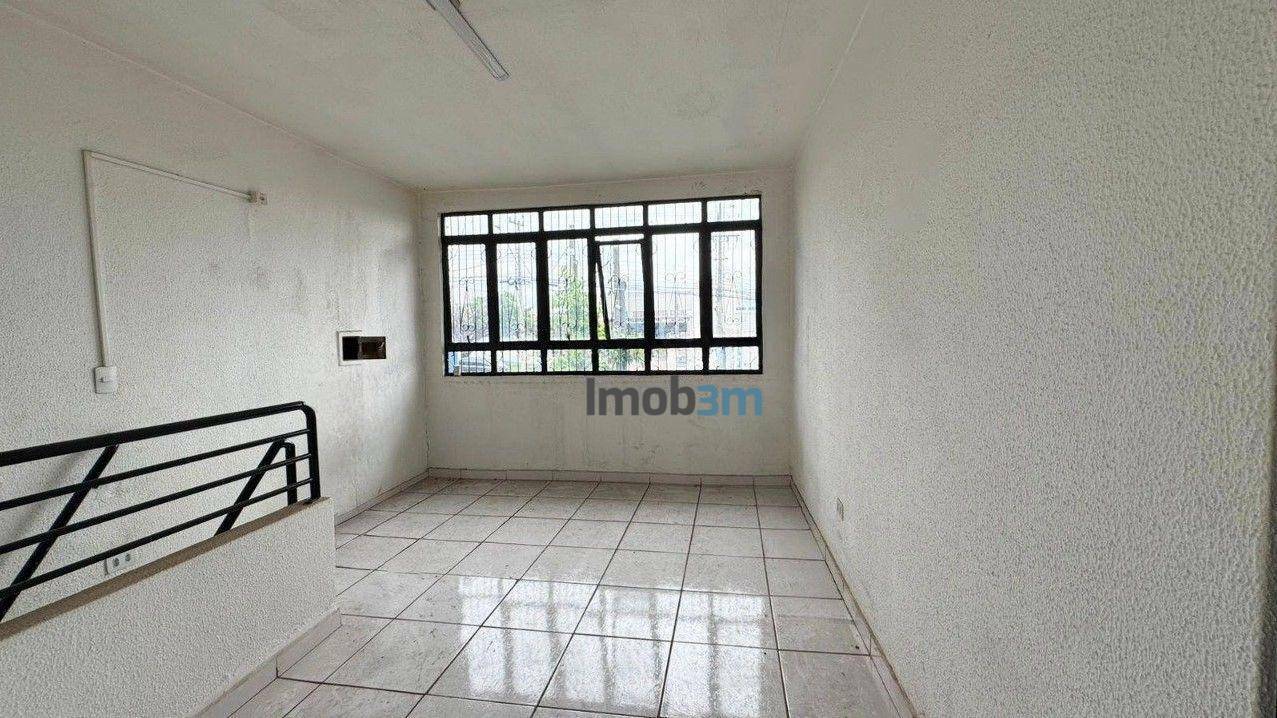 Depósito-Galpão-Armazém para alugar, 1100m² - Foto 4