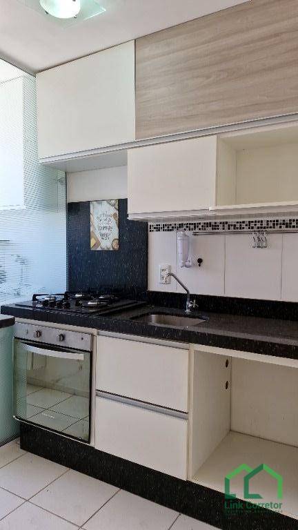 Apartamento à venda e aluguel com 3 quartos, 52m² - Foto 1