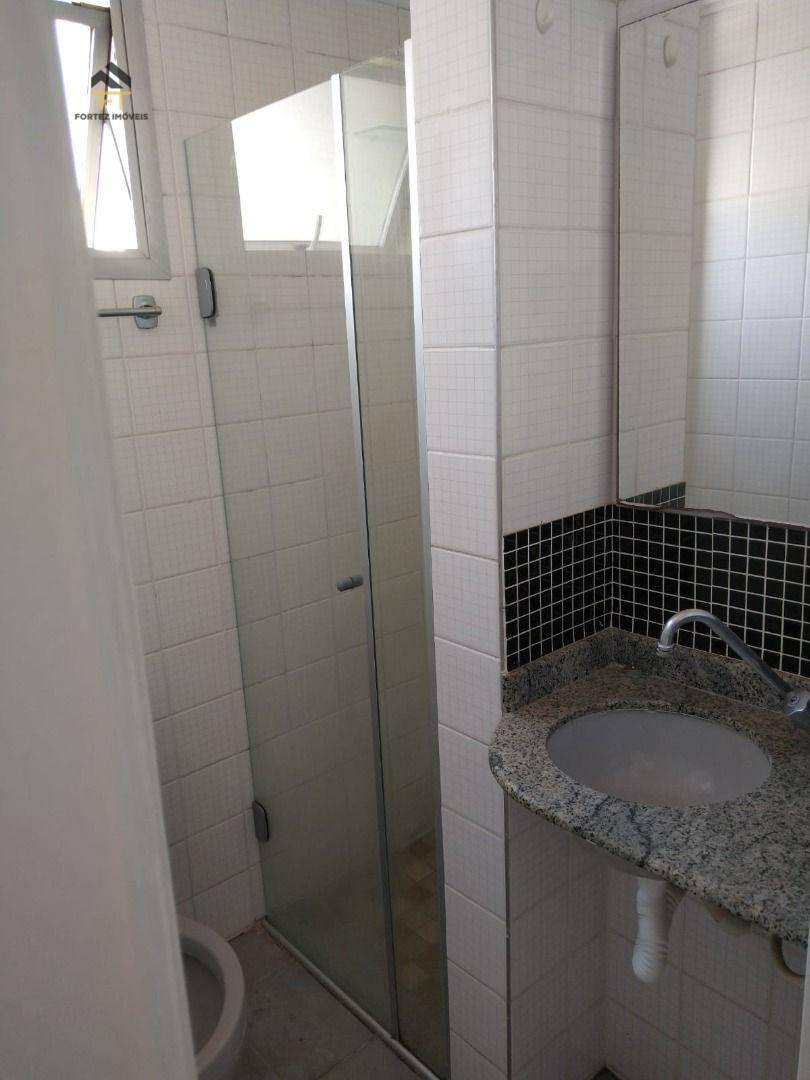 Apartamento para alugar com 2 quartos, 35m² - Foto 9