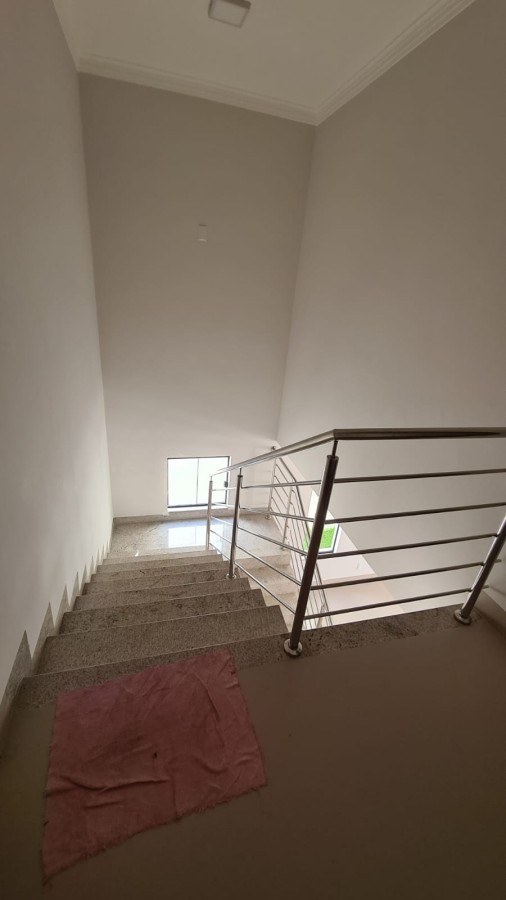 Casa à venda com 3 quartos, 150m² - Foto 10
