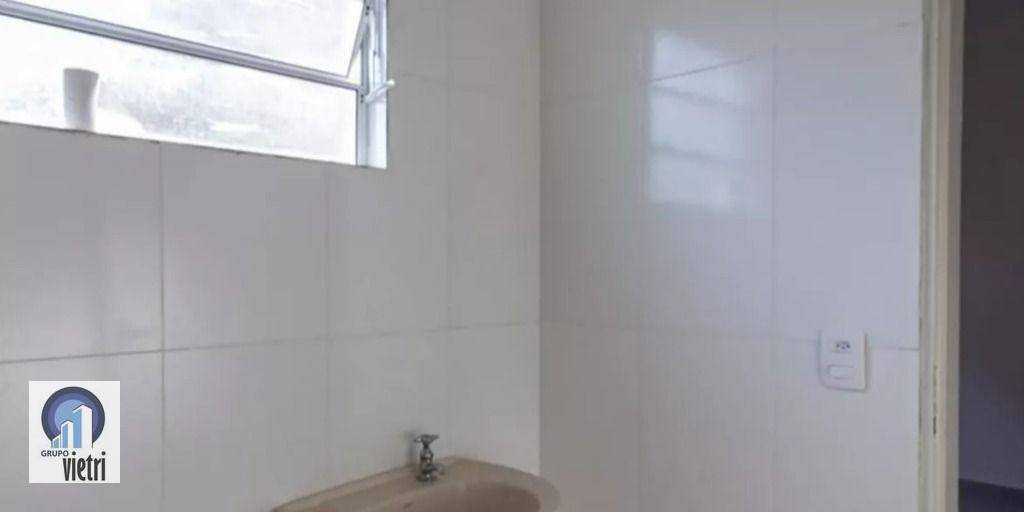 Casa para alugar com 2 quartos, 50m² - Foto 10