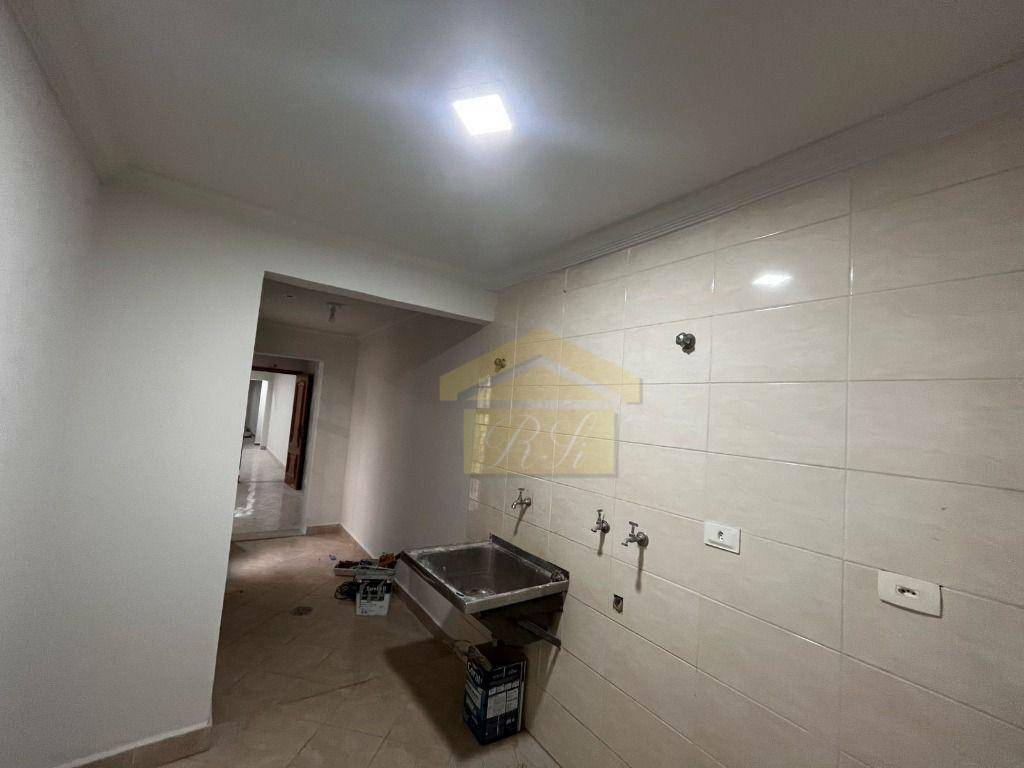 Sobrado para alugar com 3 quartos, 191m² - Foto 8