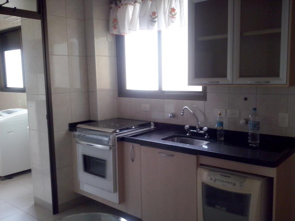 Apartamento para alugar com 3 quartos, 100m² - Foto 17