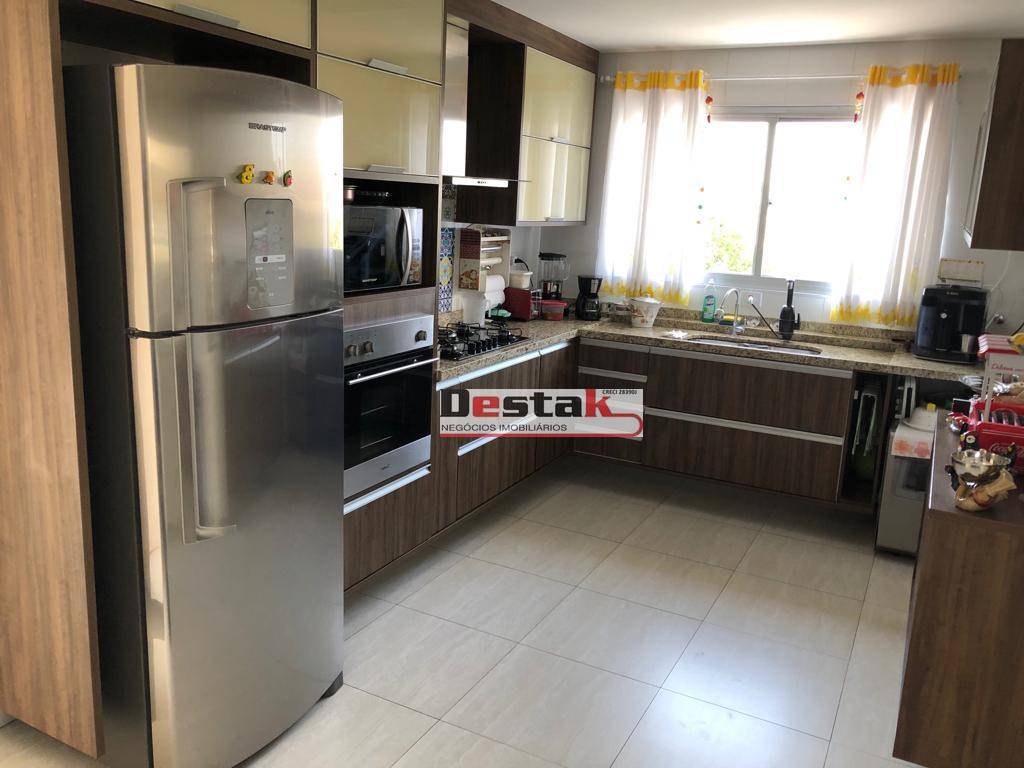 Apartamento à venda com 4 quartos, 170m² - Foto 18