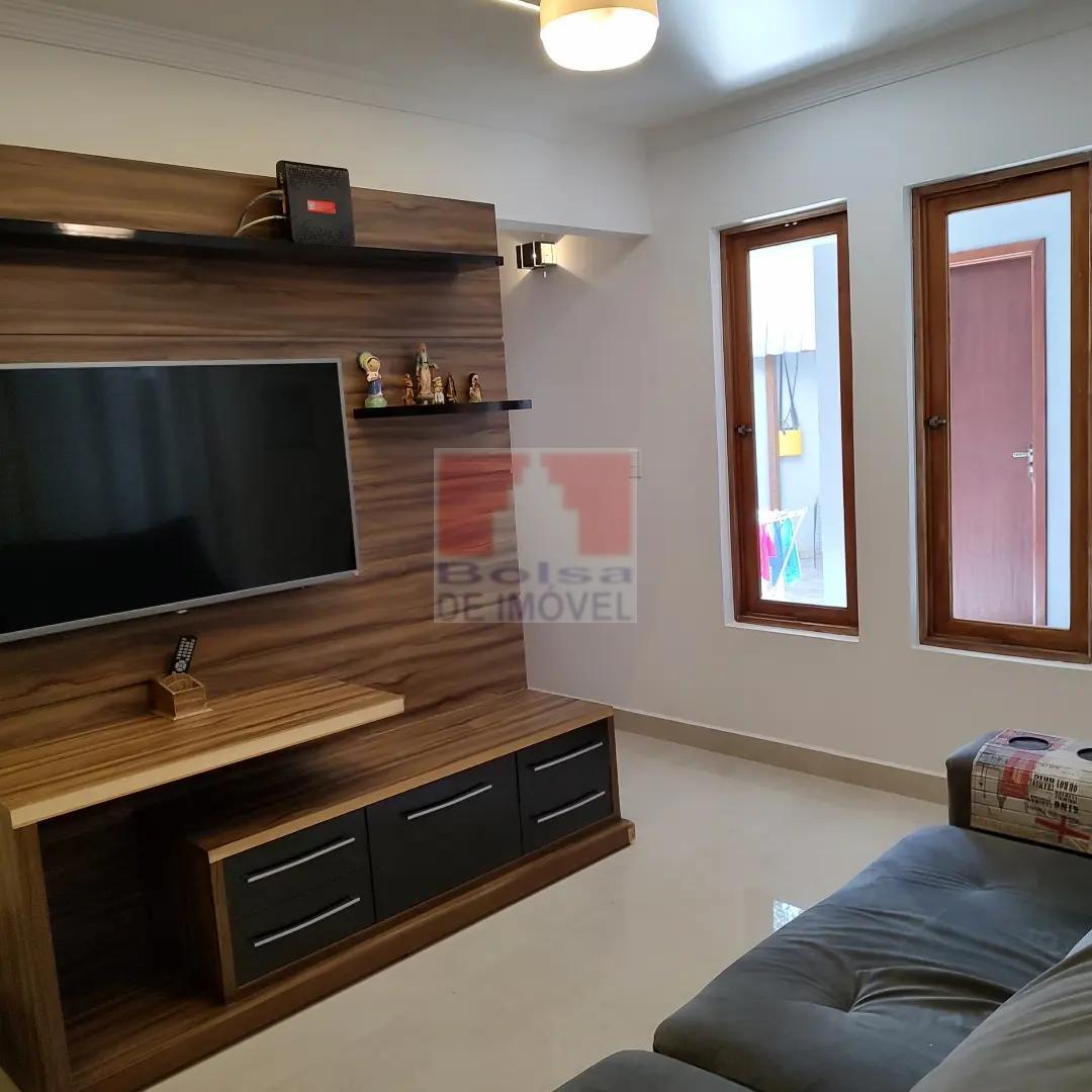 Casa à venda com 3 quartos, 320m² - Foto 5