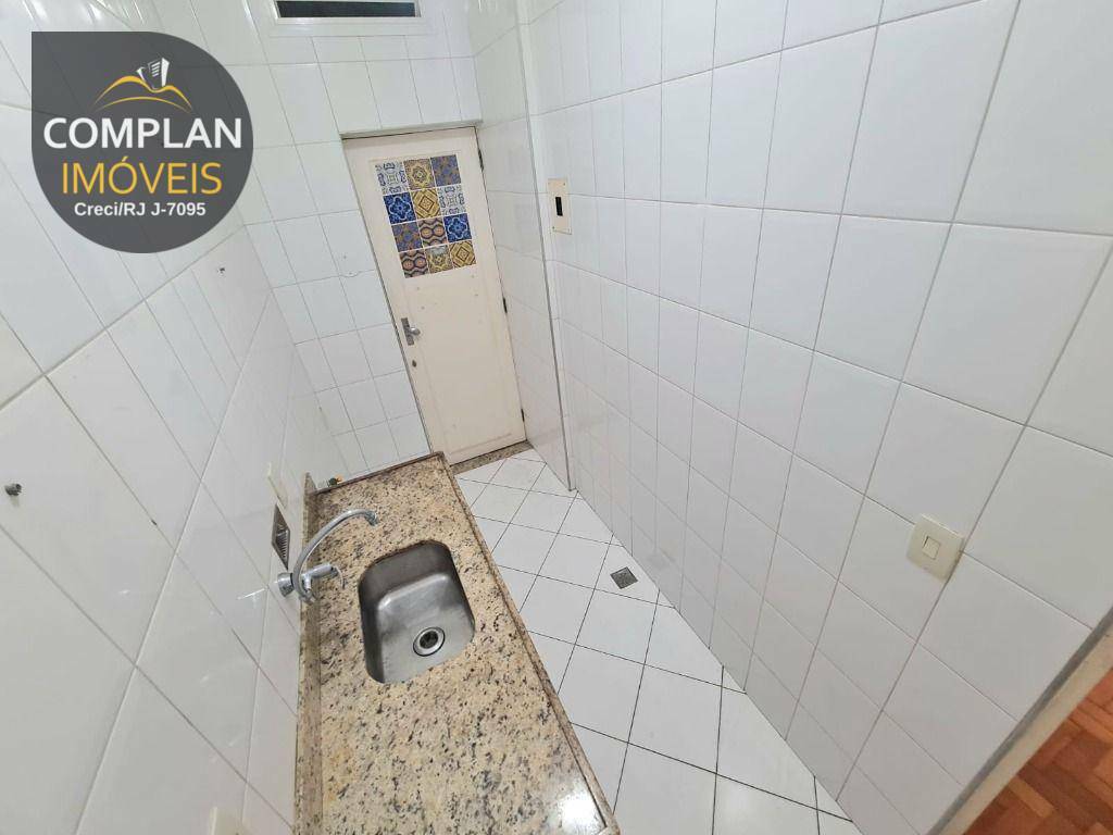 Apartamento à venda com 1 quarto, 50m² - Foto 31