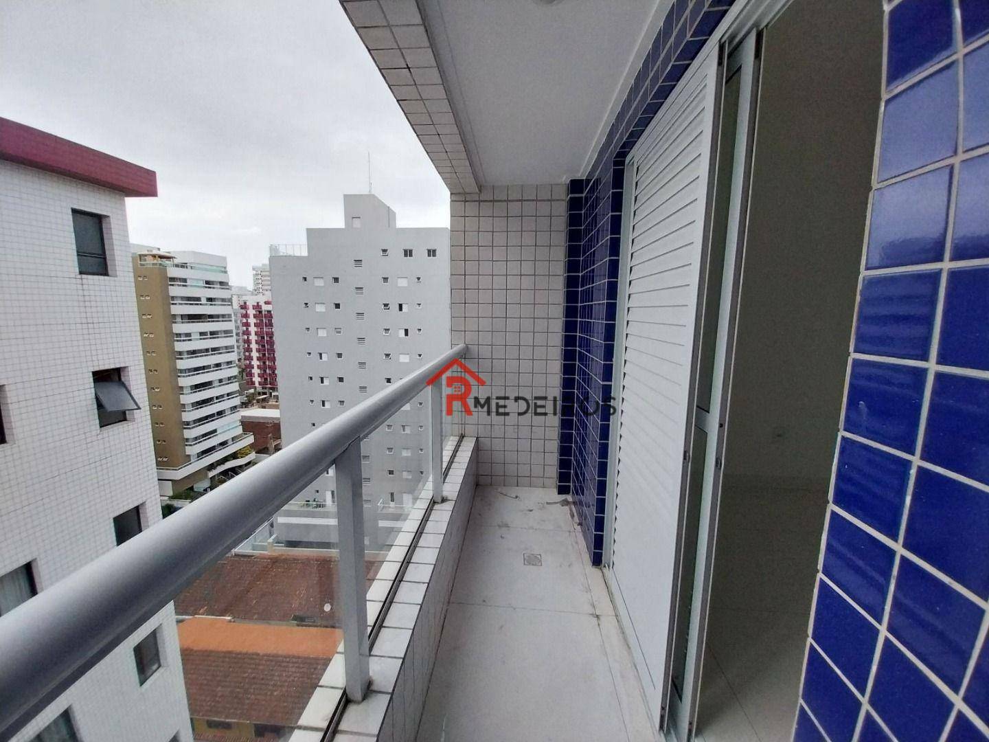 Apartamento à venda com 2 quartos, 68m² - Foto 5