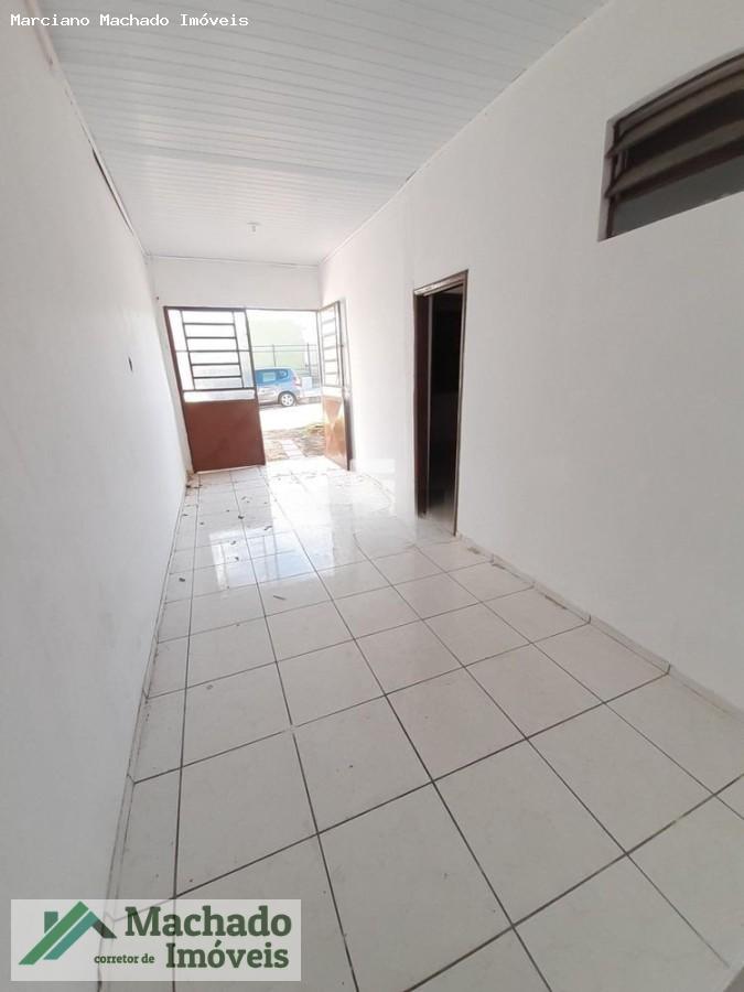 Casa à venda com 3 quartos, 113m² - Foto 3