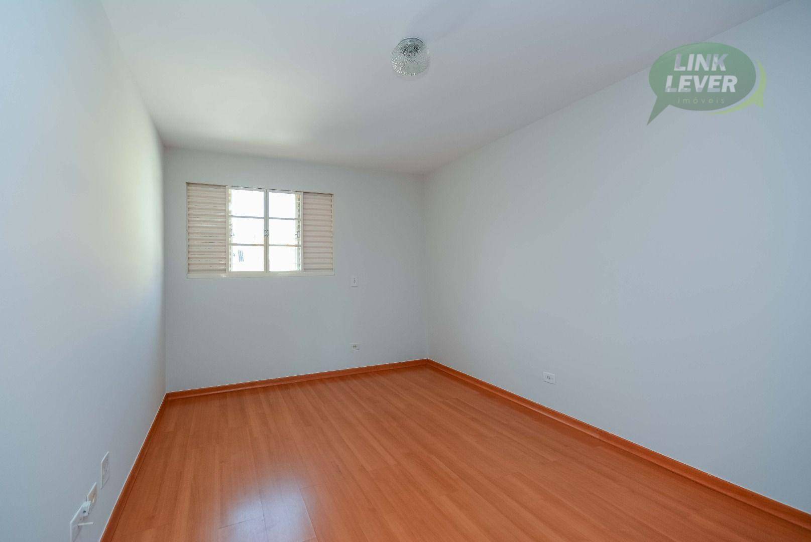 Casa para alugar com 3 quartos, 113m² - Foto 37