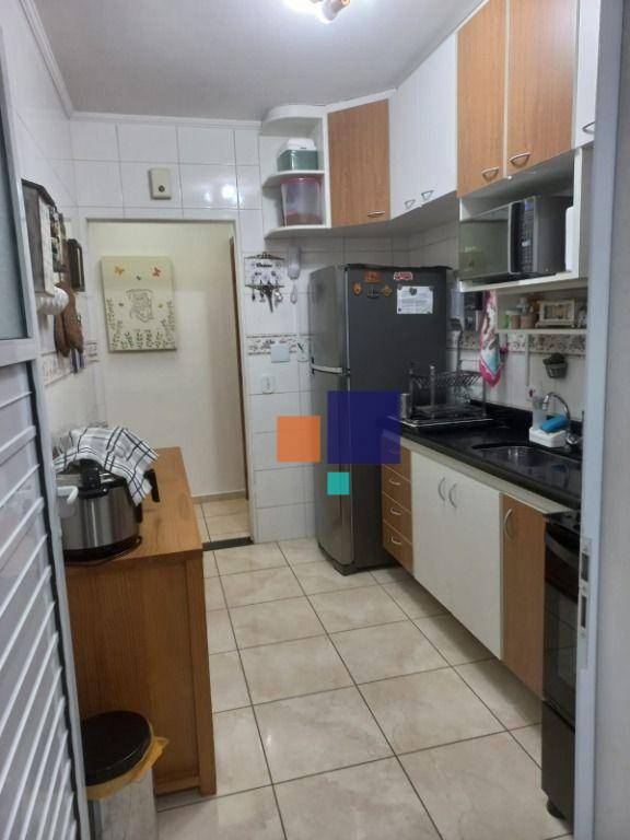 Apartamento à venda com 3 quartos, 72m² - Foto 29