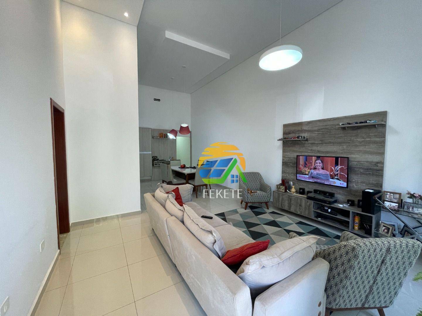 Casa à venda com 3 quartos, 170m² - Foto 3