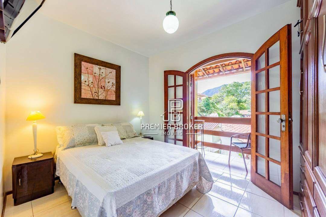 Casa à venda com 4 quartos, 174m² - Foto 12