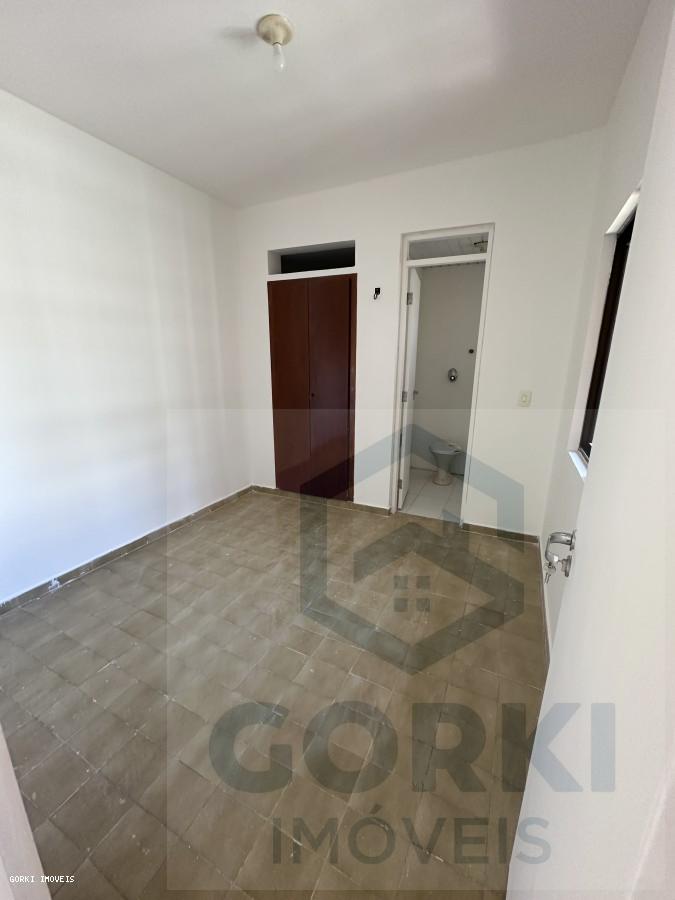 Apartamento à venda com 4 quartos, 158m² - Foto 24