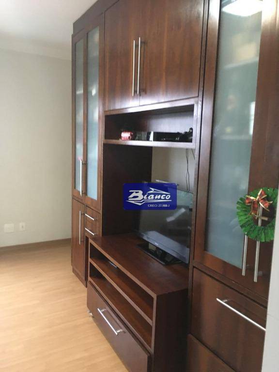 Apartamento à venda com 3 quartos, 190m² - Foto 22