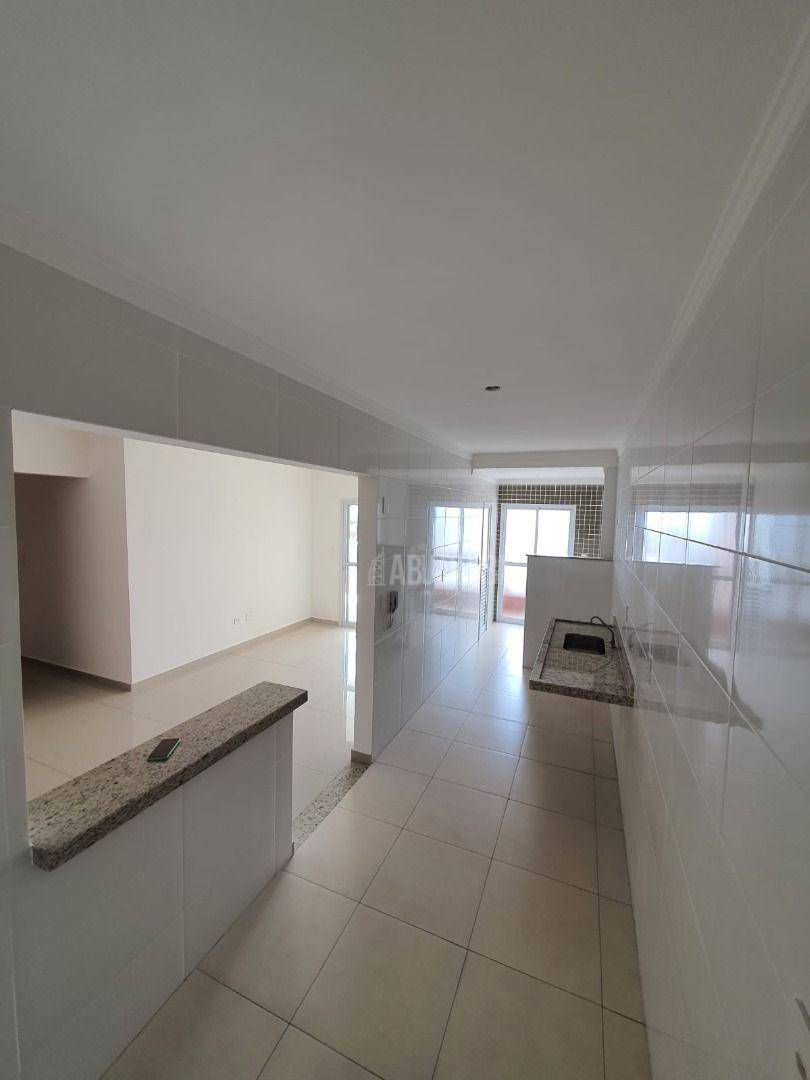 Apartamento à venda com 3 quartos, 104m² - Foto 3