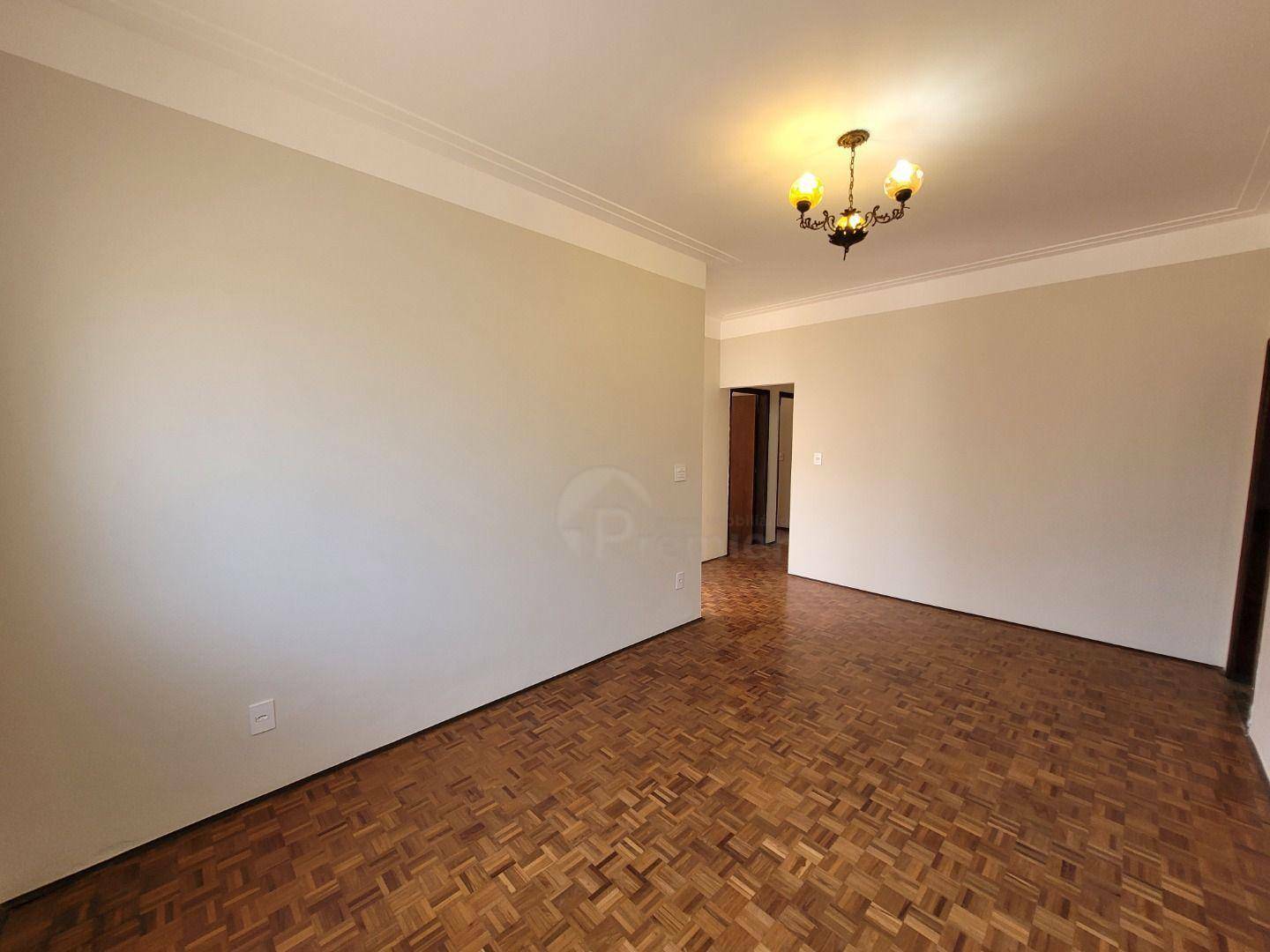 Casa à venda com 3 quartos, 231m² - Foto 6